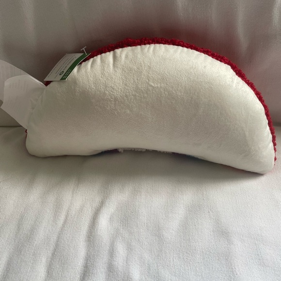 NWT Celebrate It Rainbow Crochet Pillow - Picture 3 of 4